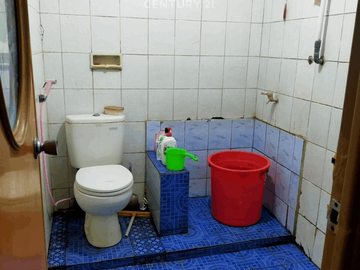 Rumah Lokasi Strategis Di Pondok Kelapa S5425