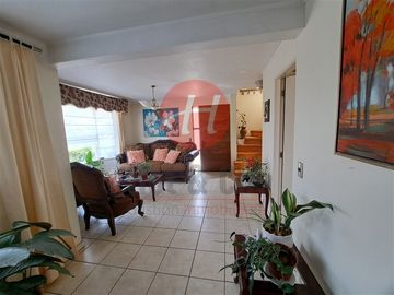 Casa en venta de 4 dorm. en Temuco