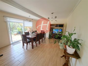 Casa en venta de 4 dorm. en Temuco
