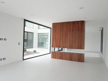 Casa en El Golf, Nordelta