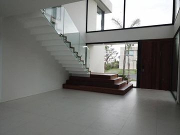 Casa en El Golf, Nordelta
