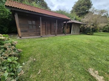 Casa en venta de 9 dorm. en Los Angeles