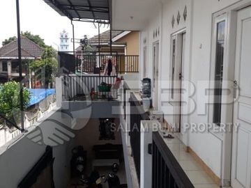 Dijual Cepat Kost 10kt 10km Strategis dkt Ambarukmo Plaza,Akakom,AKRB janti,akses jl bagus