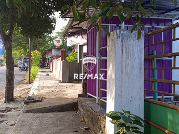 DIJUAL KOMPLEKS USAHA + HUNIAN STRATEGIS DI PUSAT KOTA BANYUWANGI