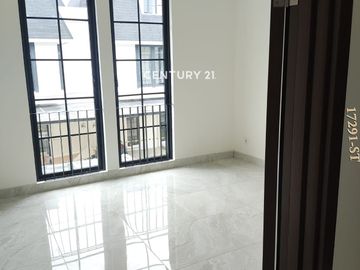 Dijual Rumah Brand New 2 Lantai Type Calliandra