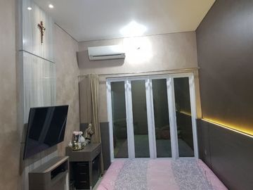Rumah Cakep 1 Lt 1.3 M negoo sukolilo dian regency 2