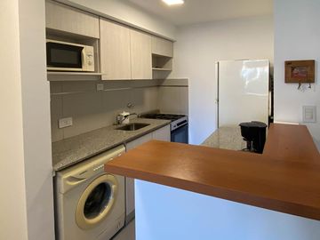departamento de 1 dormitorio con cochera centro rosario