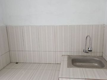 Rumah Sejuk Dekat Stasiun KA Rancaekek Bandung