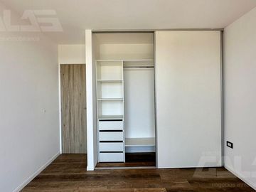 Departamento 3 ambientes , 2 dormitorios, balcon y cocina- Ituzaingó