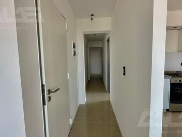 Departamento 3 ambientes , 2 dormitorios, balcon y cocina- Ituzaingó