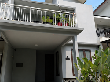 HOT SALE - Harga Turun!  ALSTONIA TOWN HOUSE