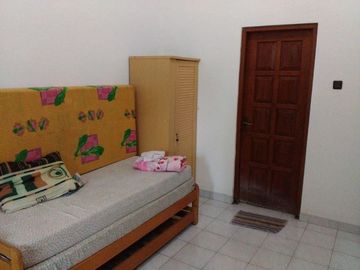 DIJUAL RUMAH KOST DI KAWASAN RAMAI DEKAT KAMPUS TERNAMA JOGJA