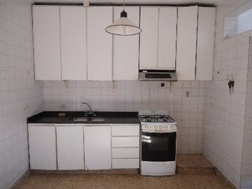 Casa en venta en Lanus Oeste