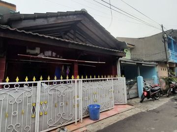 Rumah bebas banjir di Duren Jaya dekat Summarecon Bekasi