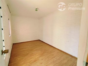 CASA CERCANA A METRO LOS LIBERTADORES HUECHURABA