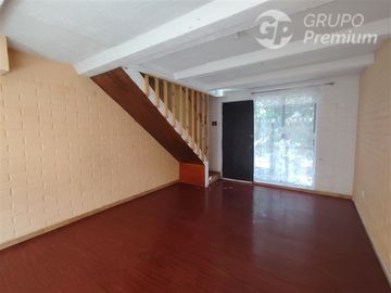 CASA CERCANA A METRO LOS LIBERTADORES HUECHURABA