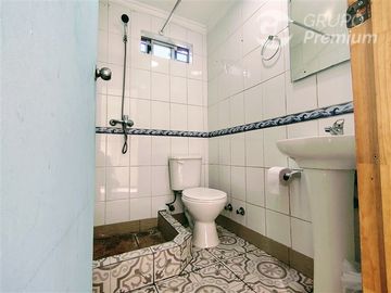 CASA CERCANA A METRO LOS LIBERTADORES HUECHURABA