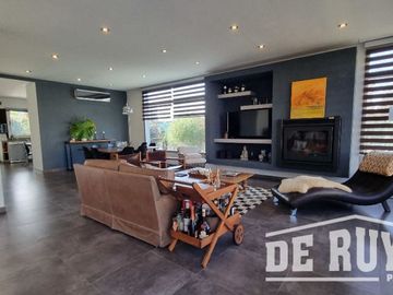 Casa en venta en Altos de Hudson II