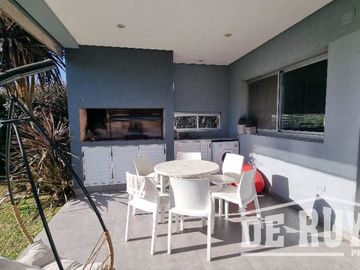 Casa en venta en Altos de Hudson II