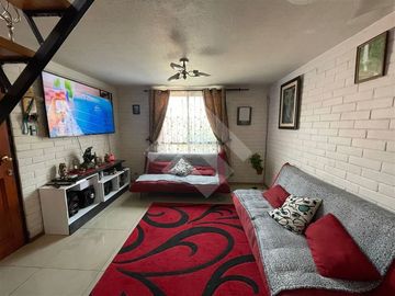 Casa en Venta en Av. Cuatro Poniente con La Tinajas