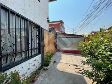 Casa en Venta en Av. Cuatro Poniente con La Tinajas