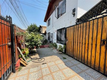 Casa en Venta en Av. Cuatro Poniente con La Tinajas
