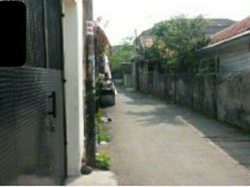 Rumah Kost dan Kios di Rawa Bunga Jakarta Timur