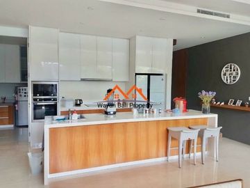 Villa Jalan Kaki Ke Pantai Batu Belig Seminyak