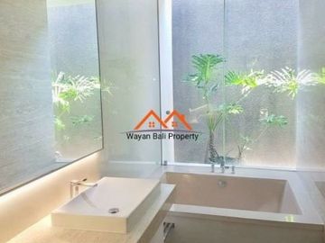 Villa Jalan Kaki Ke Pantai Batu Belig Seminyak