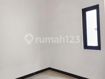 Dekat Akses Tol, Rumah, 1 Lantai, SHM, Dekat Sekolah Negeri, Siap Huni