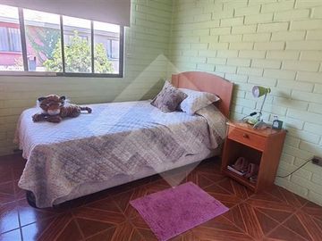 Casa en Venta en Clotario Blest 1852