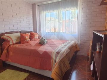 Casa en Venta en Clotario Blest 1852