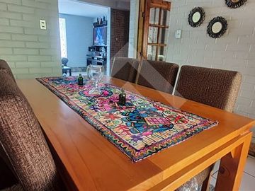 Casa en Venta en Clotario Blest 1852