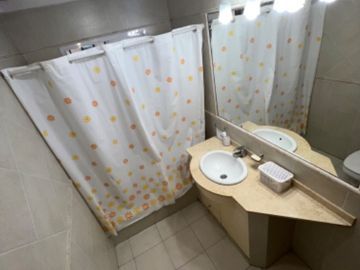 Departamento Tipo Casa en venta en Lanus Oeste