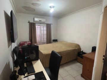 Departamento Tipo Casa en venta en Lanus Oeste