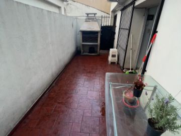 Departamento Tipo Casa en venta en Lanus Oeste
