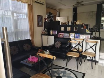 JUAL Rumah Simpang Darmo Permai Posisi Hook Pojok