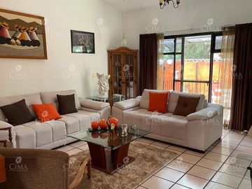 Venta casa Fraccionamiento Real Montecasino, Huitzilac - V288