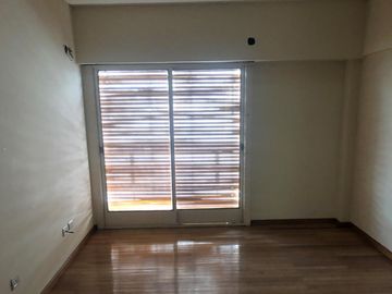 DEPARTAMENTO 4 AMBIENTES