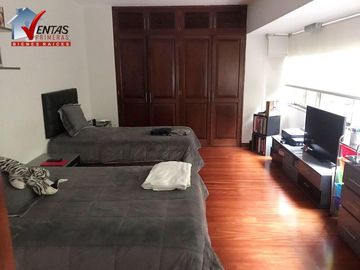 Bello Dpto 2do Piso, Con Linia Blanca Remodelado, Frente Al Golf