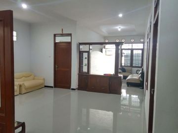 Rumah Bagus Taman Holis Indah 1 dekat KOPO, Sumbersari Bandung