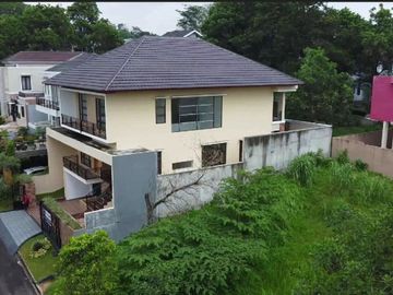 Dijual Rumah Mewah Siap Huni Modern Minimalis Di Cluster Taman Imperial Golf Sentul City Bogor.