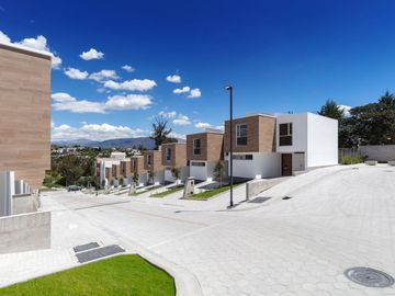 VENTA DEPARTAMENTO EN TUMBACO - CHUROLOMA
