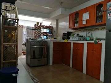 En venta Casa Barrio  Aida Lucia