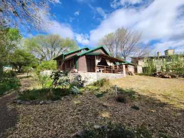Villa Giardino, Soñada Cabaña de madera en Barrio La Cañada