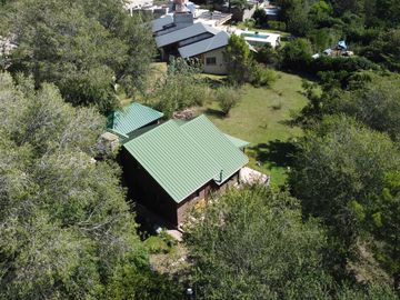 Villa Giardino, Soñada Cabaña de madera en Barrio La Cañada