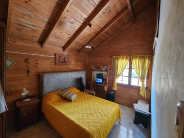 Villa Giardino, Soñada Cabaña de madera en Barrio La Cañada