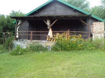 Villa Giardino, Soñada Cabaña de madera en Barrio La Cañada