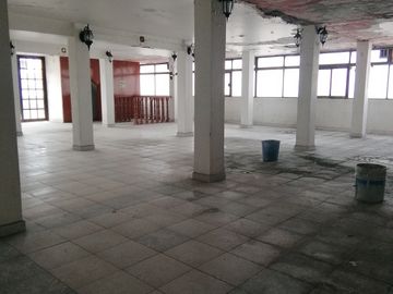 Oportunidad Propiedad Comercial a un costado de la central del norte
