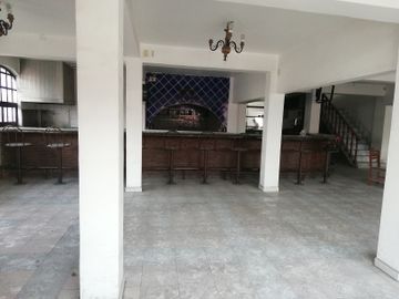 Oportunidad Propiedad Comercial a un costado de la central del norte